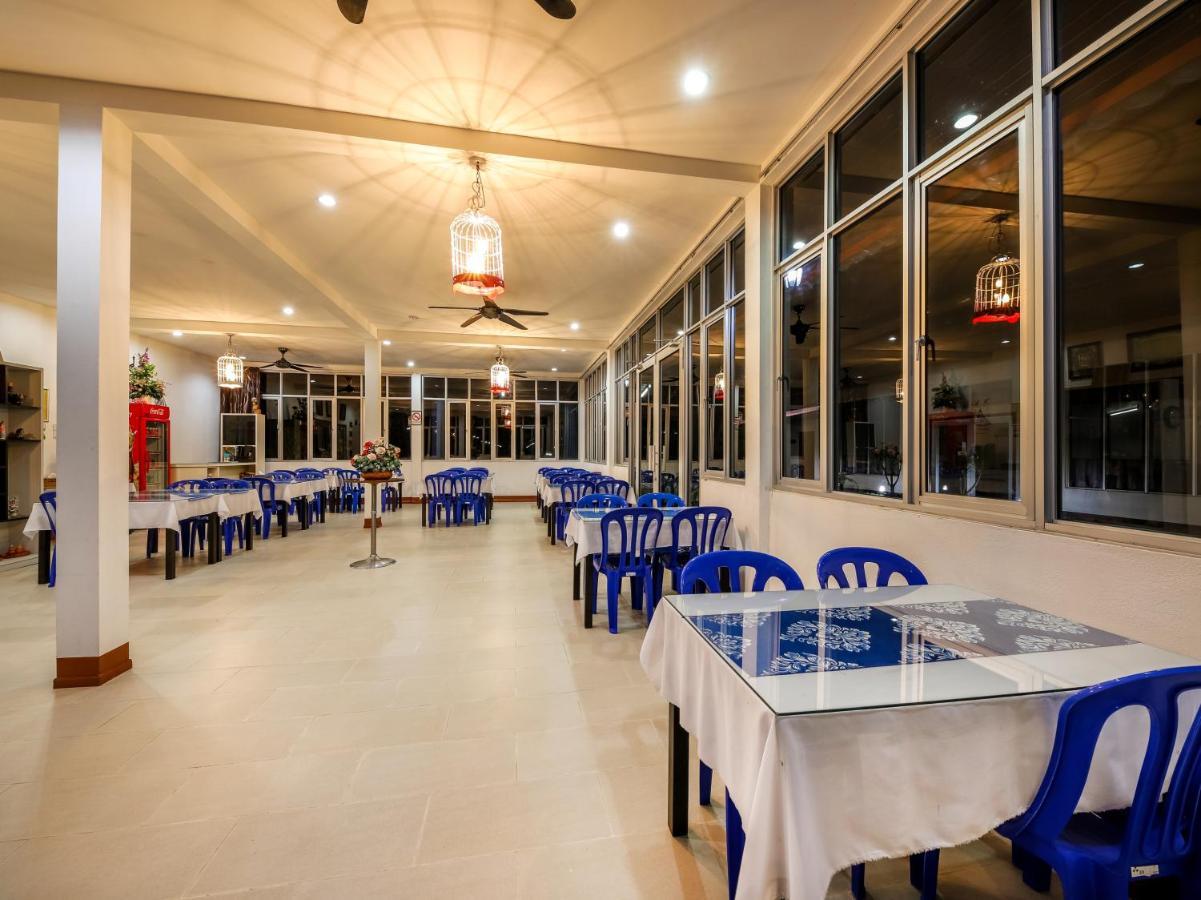 Oyo 44124 De Langkawi Resort And Convertion Centre Ayer Hangat Extérieur photo