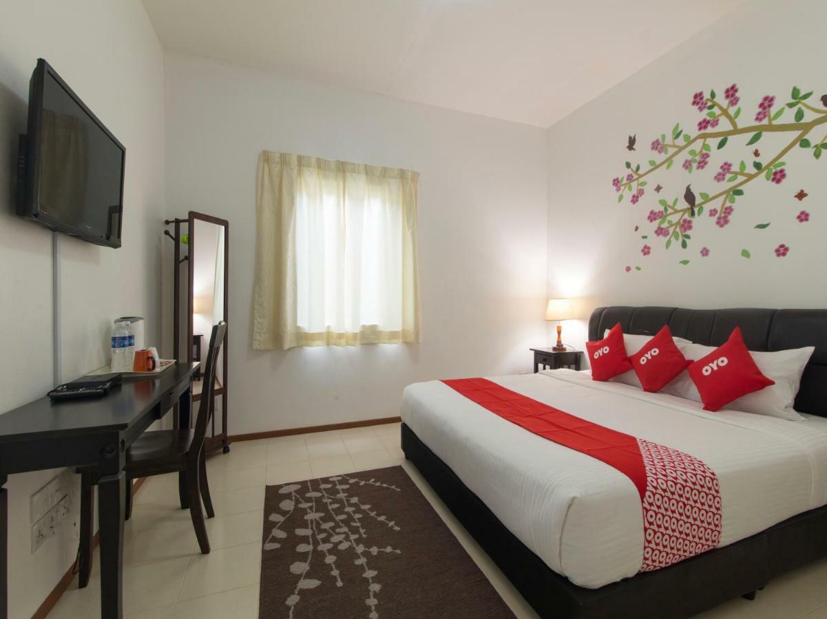 Oyo 44124 De Langkawi Resort And Convertion Centre Ayer Hangat Extérieur photo